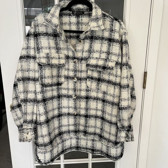 Cezele Plaid Flannel Shacket Shirt Oversized Jacket Button Pocket Women Sz Large - Picture 1 of 9